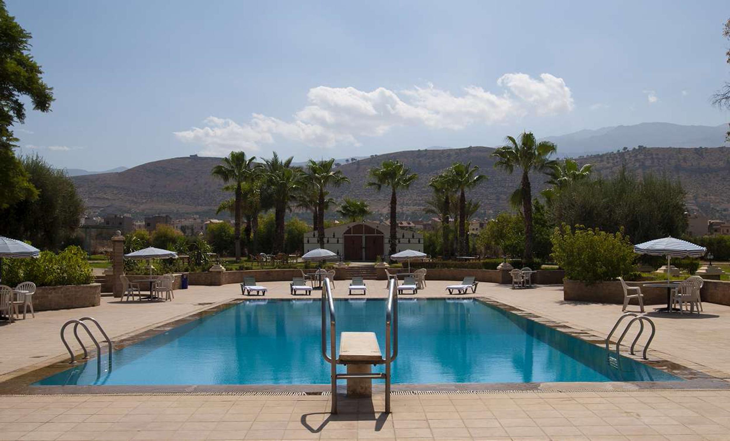 Hotel Ouzoud بني ملال‎ المظهر الخارجي الصورة
