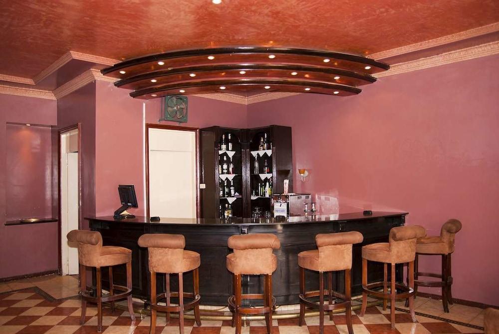 Hotel Ouzoud بني ملال‎ المظهر الخارجي الصورة