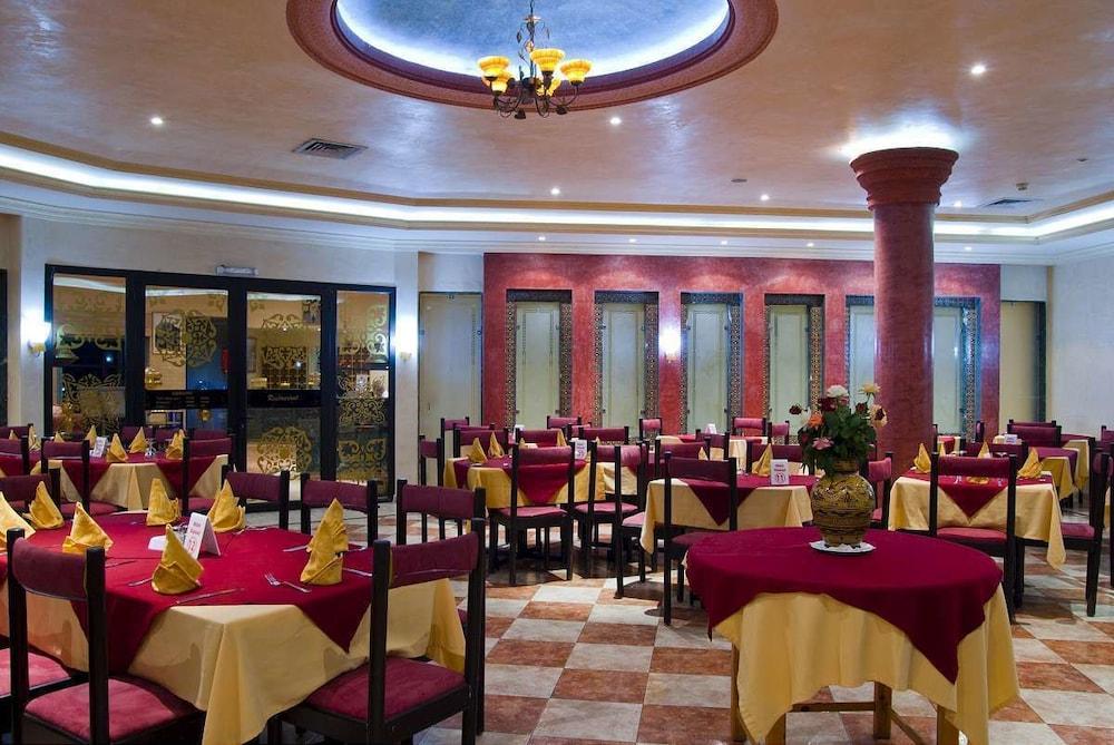 Hotel Ouzoud بني ملال‎ المظهر الخارجي الصورة
