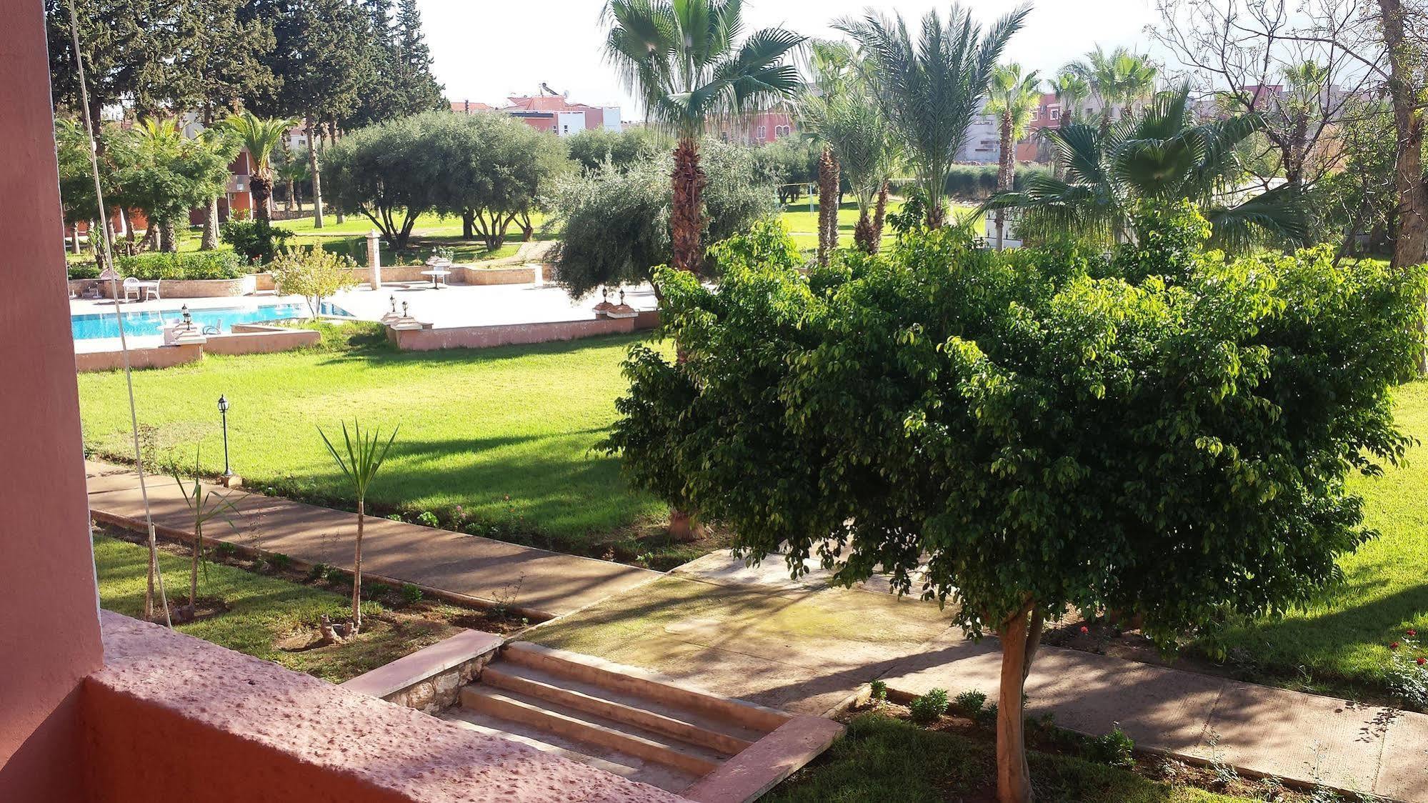Hotel Ouzoud بني ملال‎ المظهر الخارجي الصورة