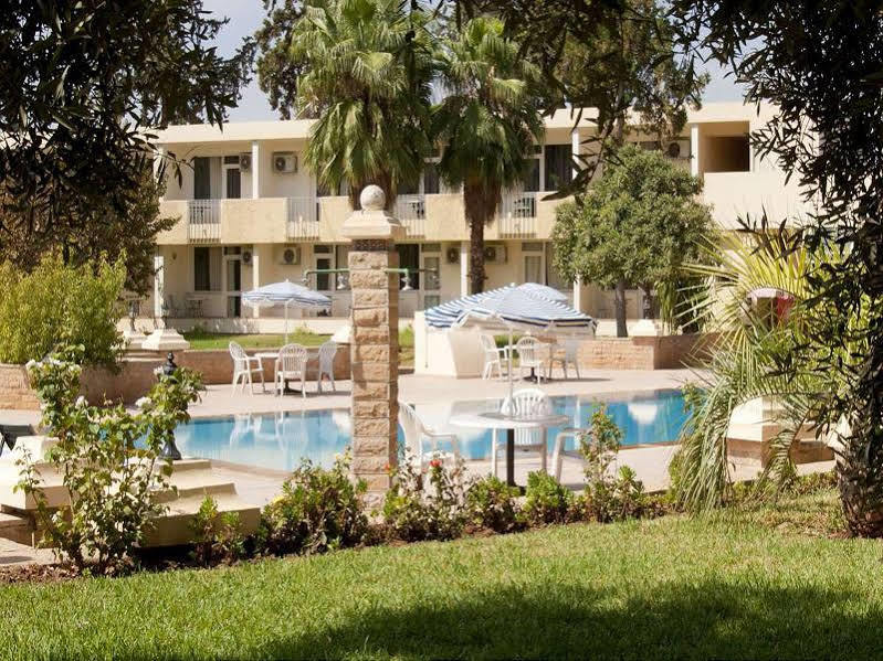 Hotel Ouzoud بني ملال‎ المظهر الخارجي الصورة