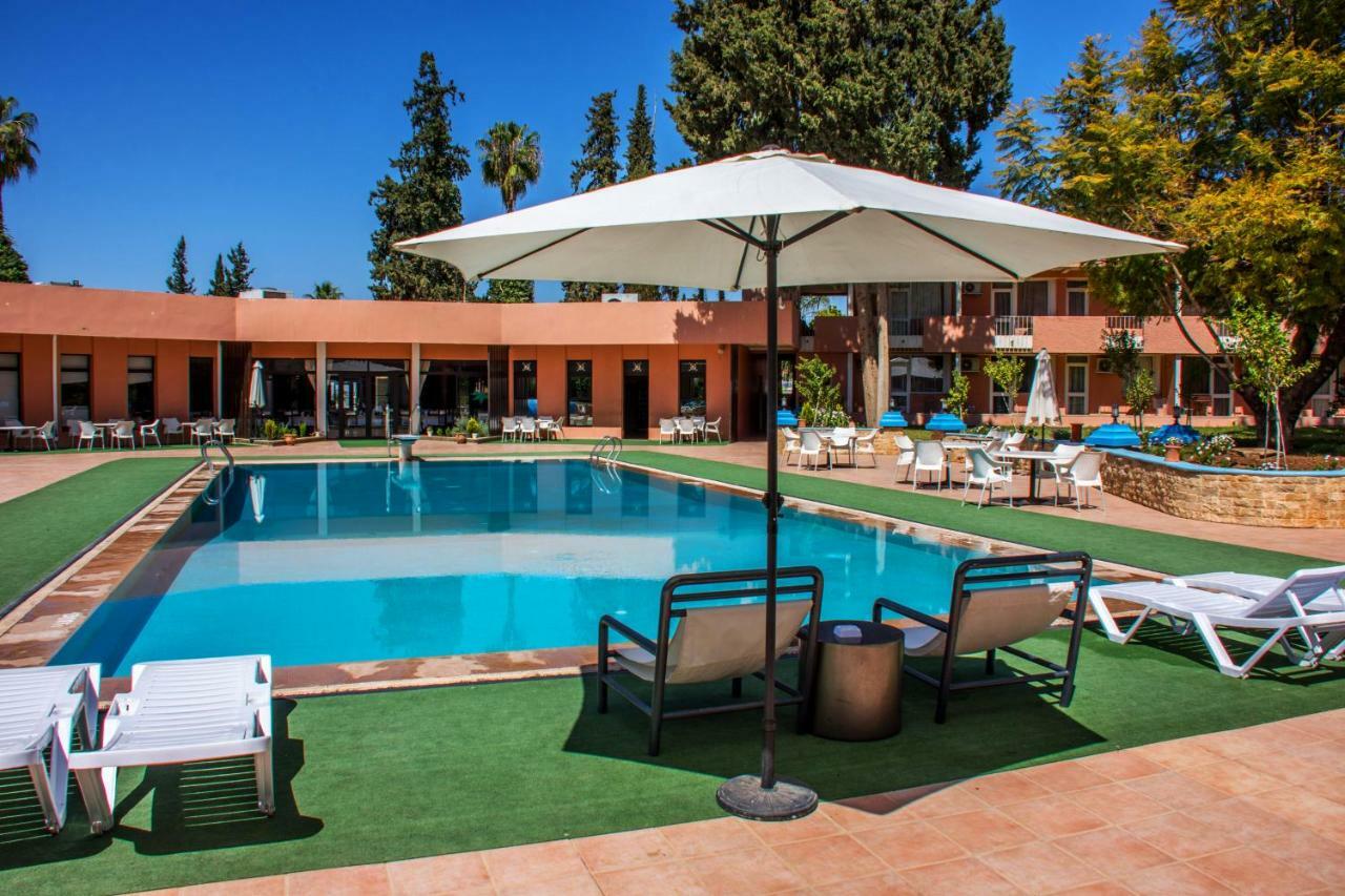 Hotel Ouzoud بني ملال‎ المظهر الخارجي الصورة